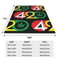 thumbnail image 3 of Manta de franela suave y cálida con diseño de marihuana 420 para dormitorio, sala de estar, dormitorio para todas las estaciones, 3 of 5