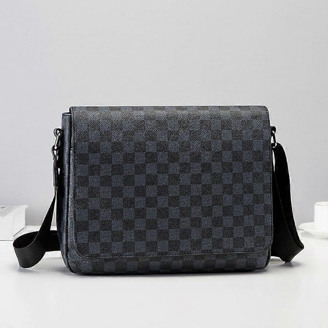 Korean Version of the Men's Shoulder Bag Fashion Plaid Multifunctional Crossbody Bag Casual Messenger Bag Backpack