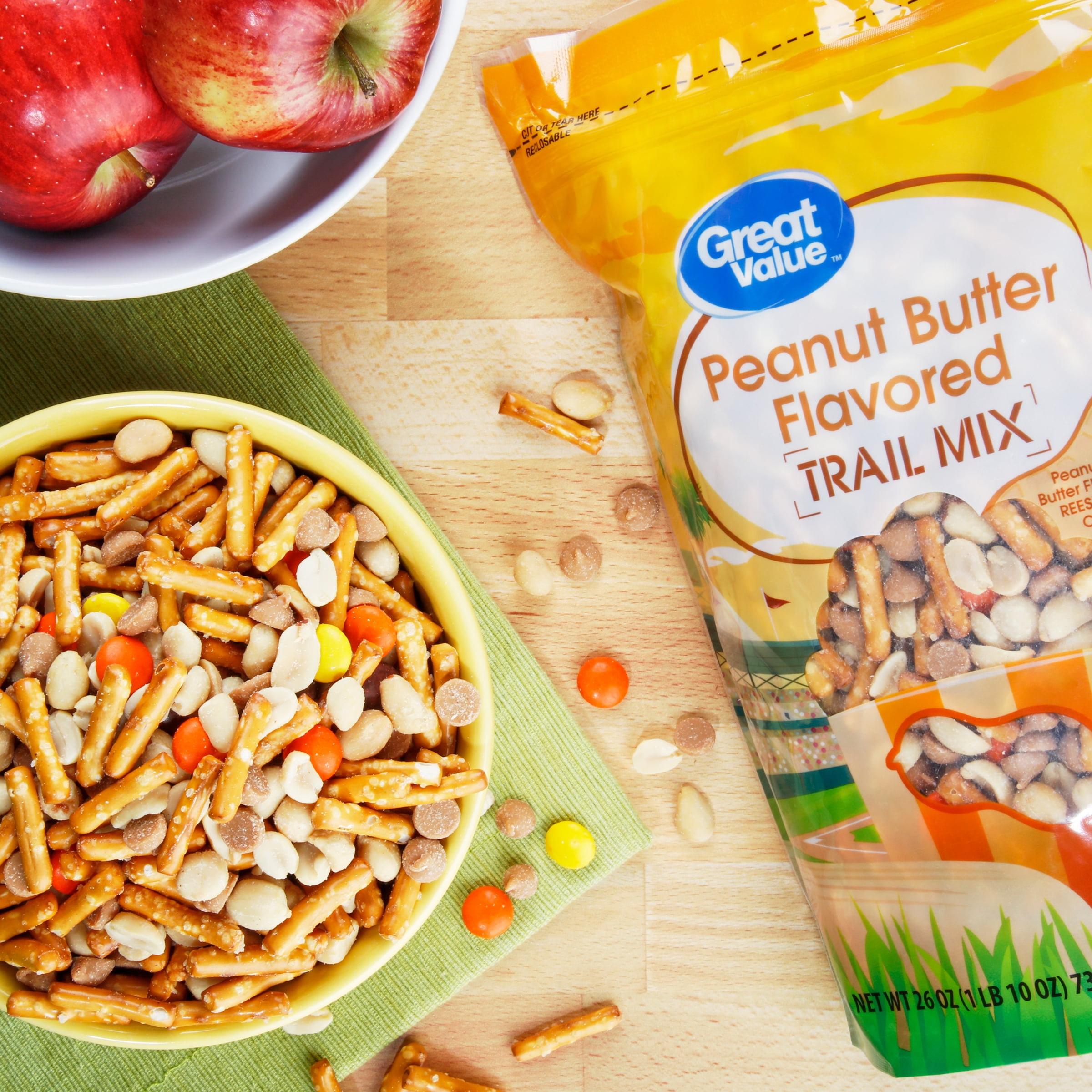 Great Value Peanut Butter Flavored Trail Mix Made with Reese's Pieces, 26 oz