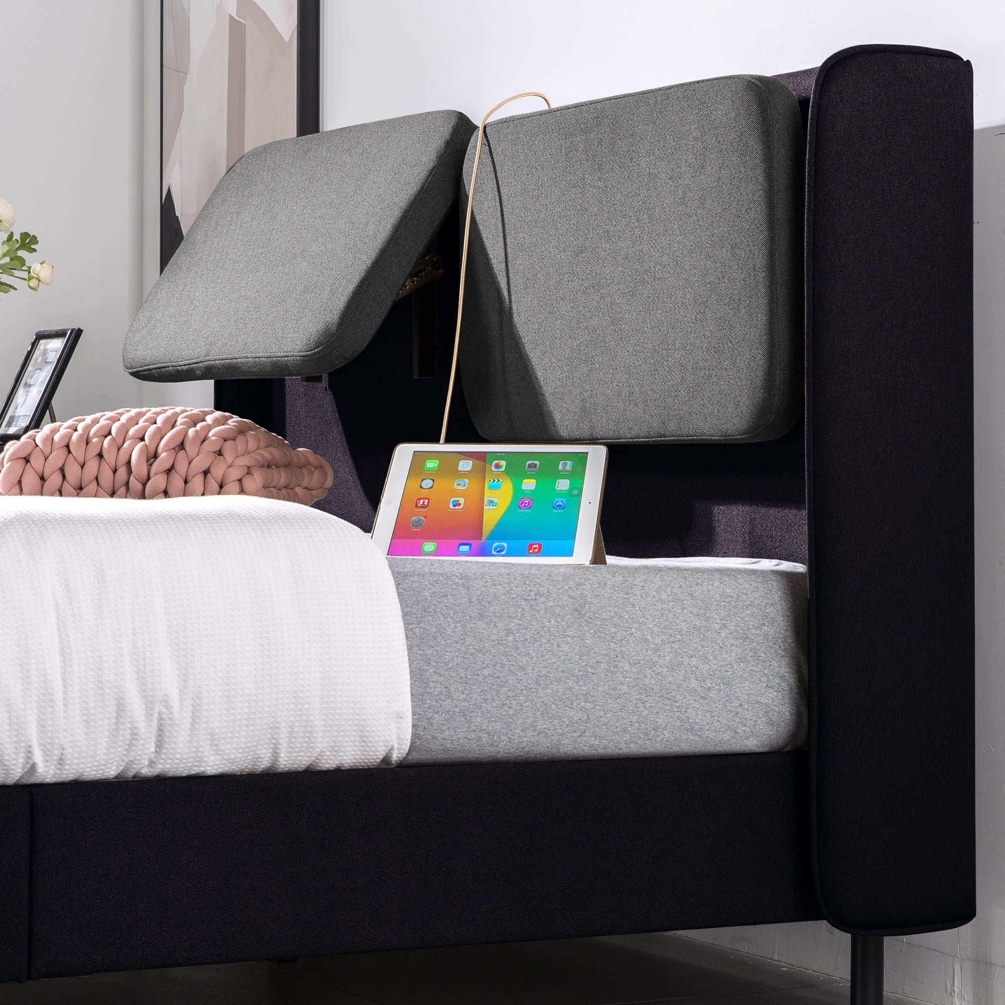 Zinus 41" Avery Platform Bed, Reclining Fabric Headboard and USB Ports, Black, Full
