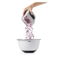 thumbnail image 2 of CORTADOR VEGETALES RECIPIENTE 13X19 OXO 250074 CORTADOR DE VEGETALES, 2 of 2