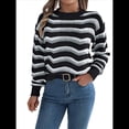thumbnail image 2 of Suéter de Punto Calado de Larga con Cuello en V y Estampado Ondulado A Juego para Mujer. Negro S, 2 of 10