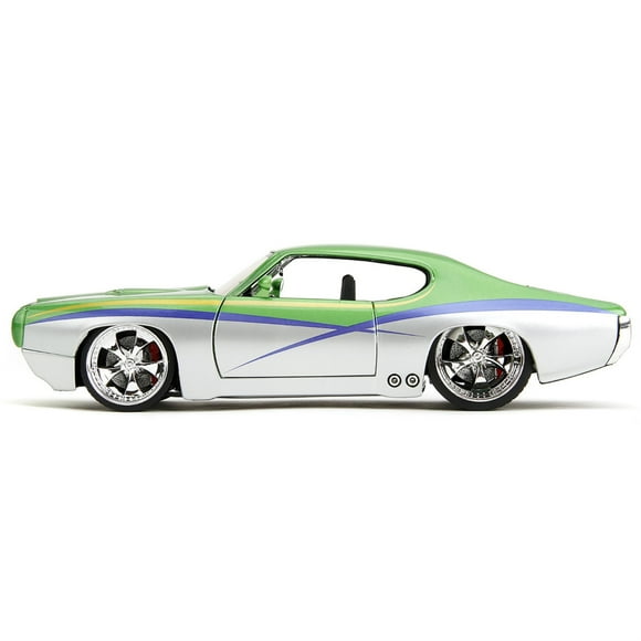 1969 Pontiac GTO Judge Green Metallic and Silver with Stripes "Bigtime Muscle" Series 1/24 Diecast Model Car by Jada