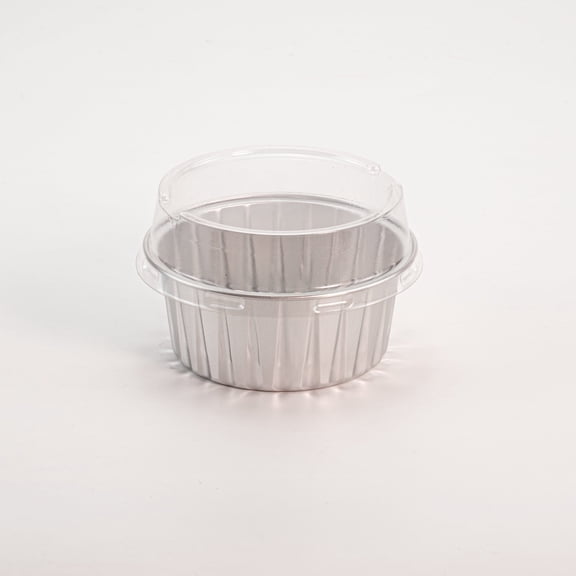 50Pcs Mini Aluminum Foil Cupcake,5oz Baking Cups with Lids,Mini Cake Pans Disposable,Loaf Pans with Lids,Disposable Ramekins,Tin Cups Containers for Cupcake,Pudding,Muffin,Cheesecake (Silvery)