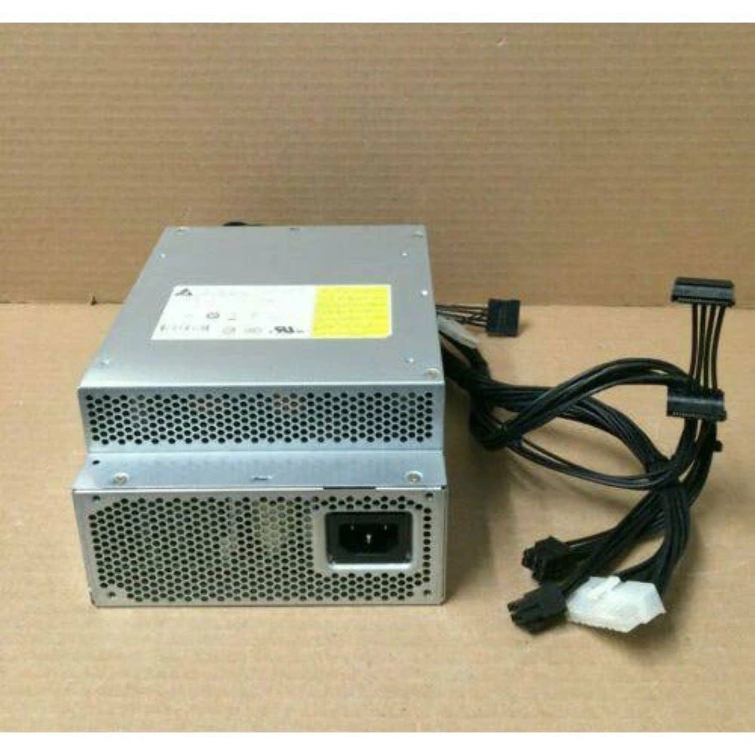 Fonte 719795003 809053001 HP Z440 Workstation 700W Power Supply DPS