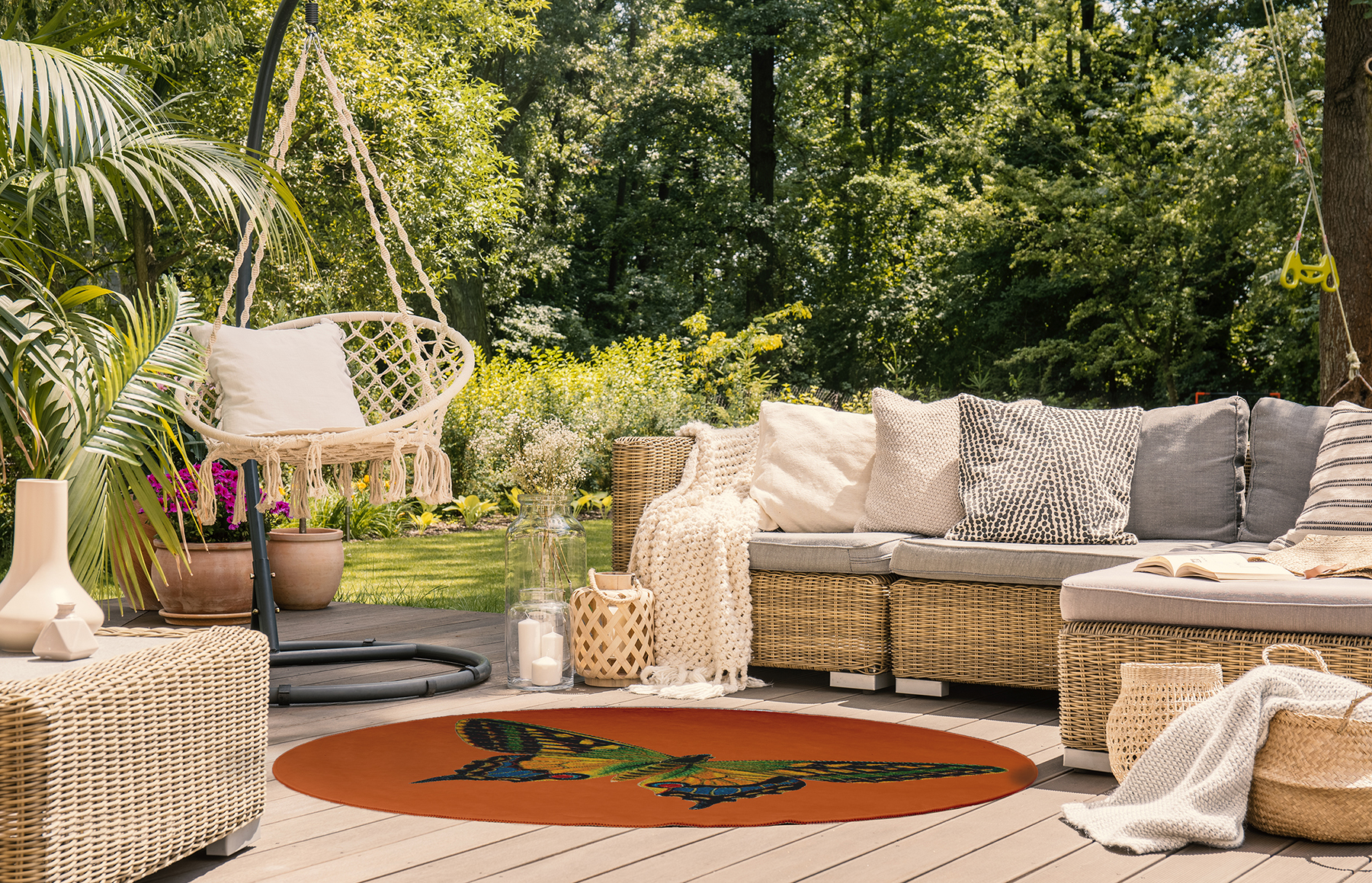 5' Round Simply Daisy Colorful Swallowtail Butterfly Novelty Chenille Area Rug, Perfect Orange