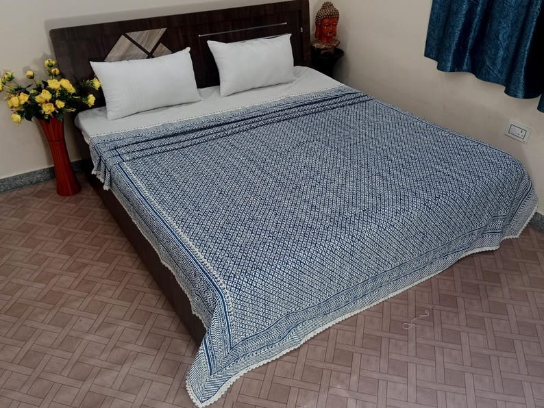 A And E Textiles House Premium Blue Floral Kantha Quilt, Hand Block Print Floral Indian Queen kantha Quilt, Bedspreads Queen Blue Quilt King, Housewarming Gift