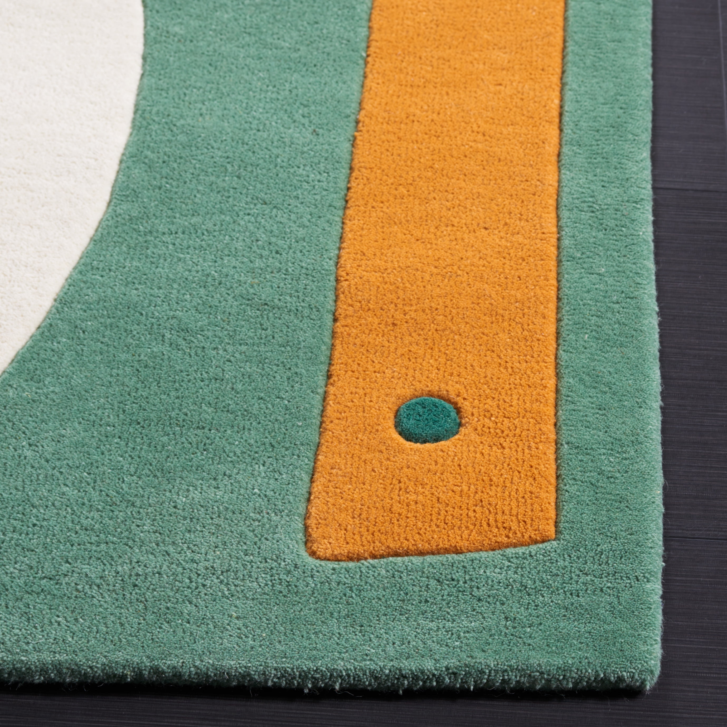 SAFAVIEH Fifth Avenue Delbert Abstract Area Rug, Green/Ivory, 6' x 9'