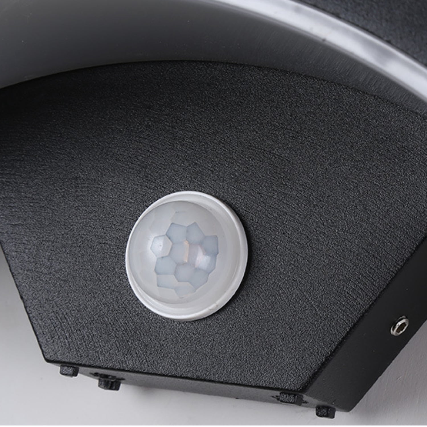 Waterproof LED outdoor wall light with motion sensor, dusk-to-dawn, for porch/garden/pathway, modern black/white design