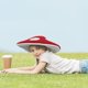 thumbnail image 4 of Accesorio de disfraz: sombrero de peluche con forma de hongo rojo para niños, 4 of 6