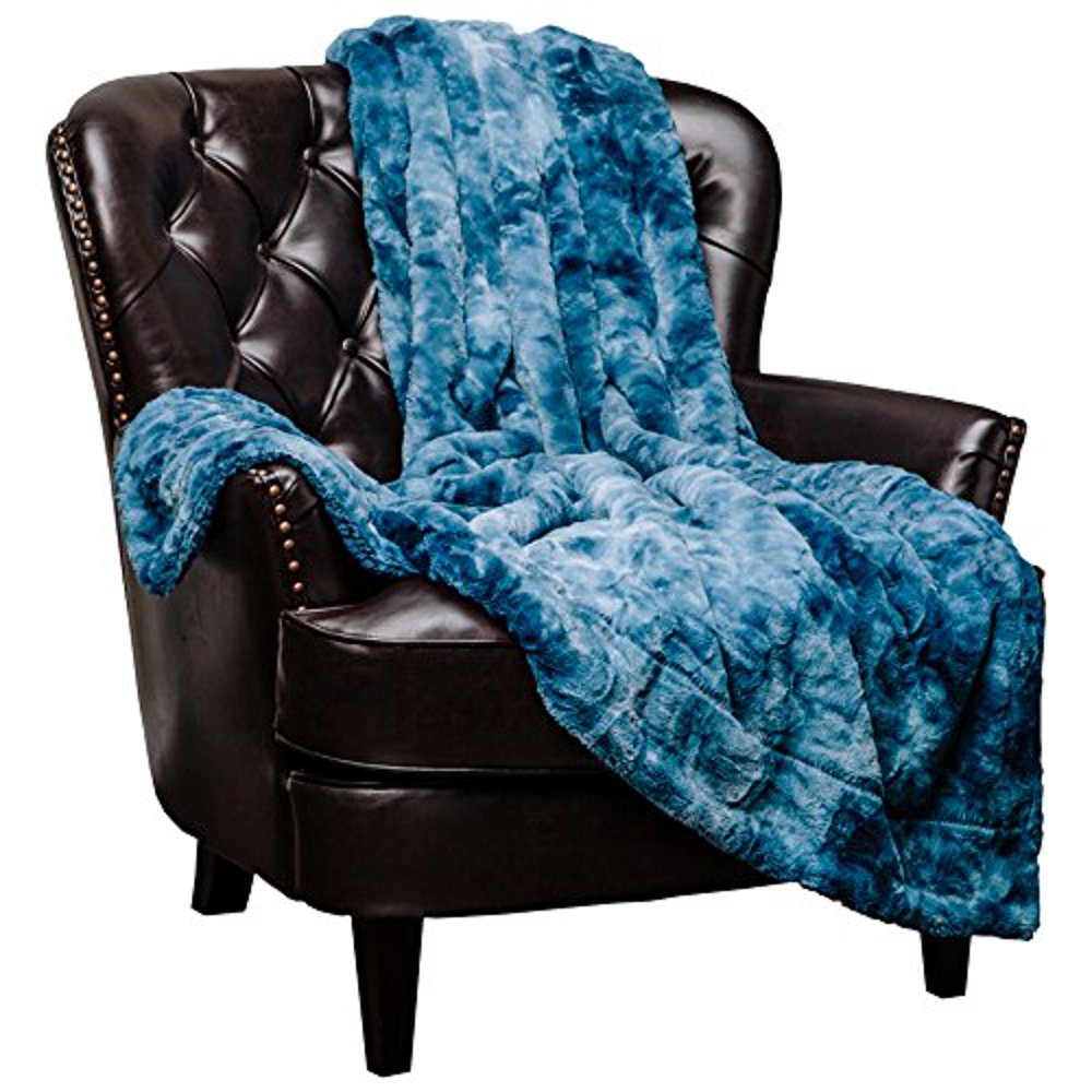 Chanasya Faux Fur Throw Blanket Super Soft Fuzzy Light Weight