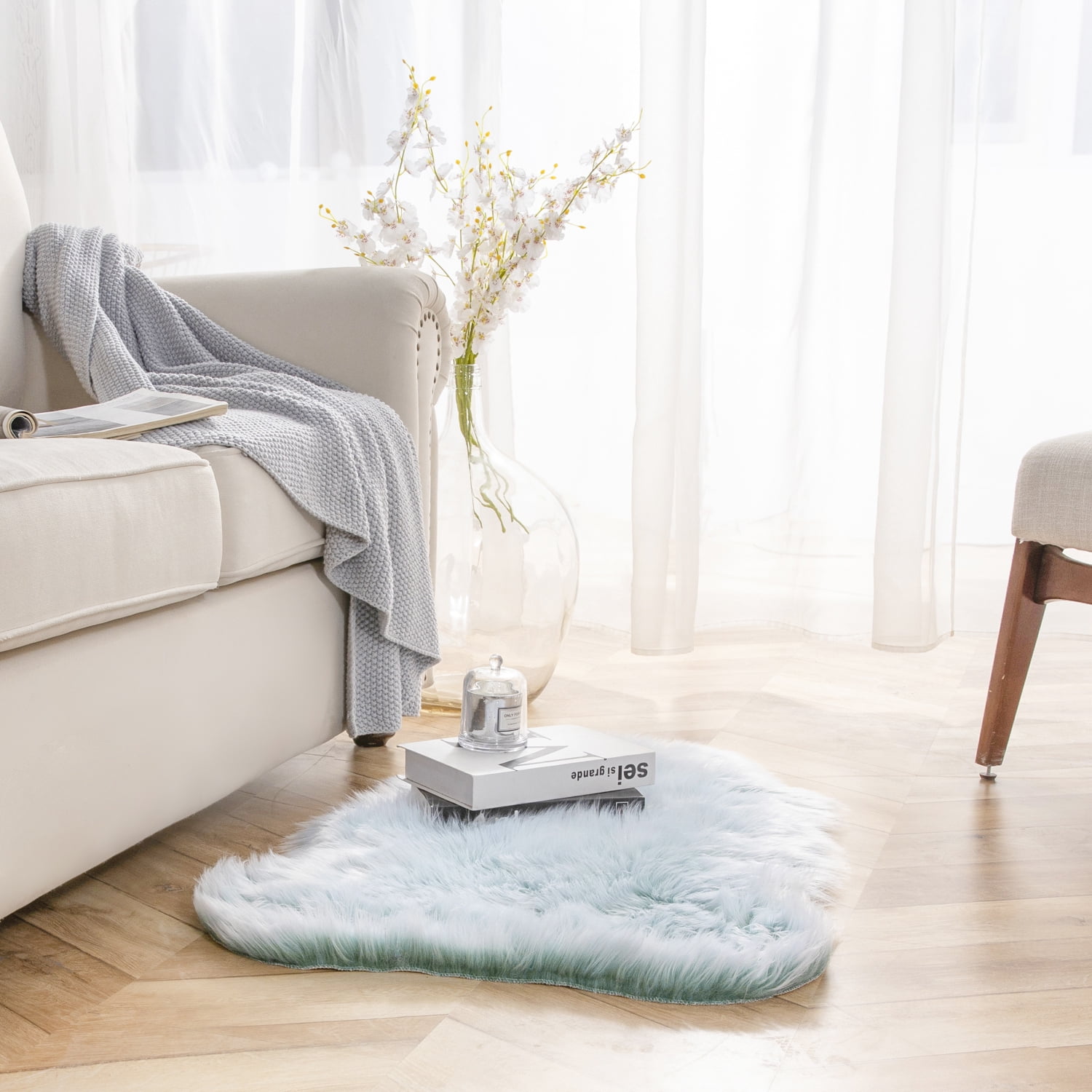 Deluxe Ultra Soft Faux Sheepskin Fur Series Fluffy Decorative Indoor Shag Area Rug, 2 x 3 Feet, Turquiose and White, 1 Pack