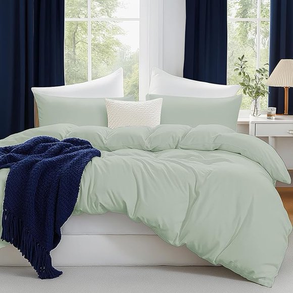 Beddora 3-Piece Queen Duvet Cover Set | 100% Cotton – Soft, Breathable & Durable Bedding Duvet Covers with Corner Ties Button Closure – Light Green