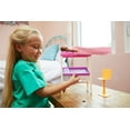 thumbnail image 4 of Barbie – Coffret Poupée et Lit surélevé, 4 of 9