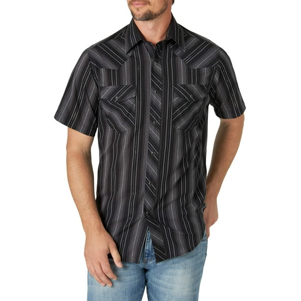 Wrangler Men's Short Sleeve Two Pocket Plaid Western Shirt 