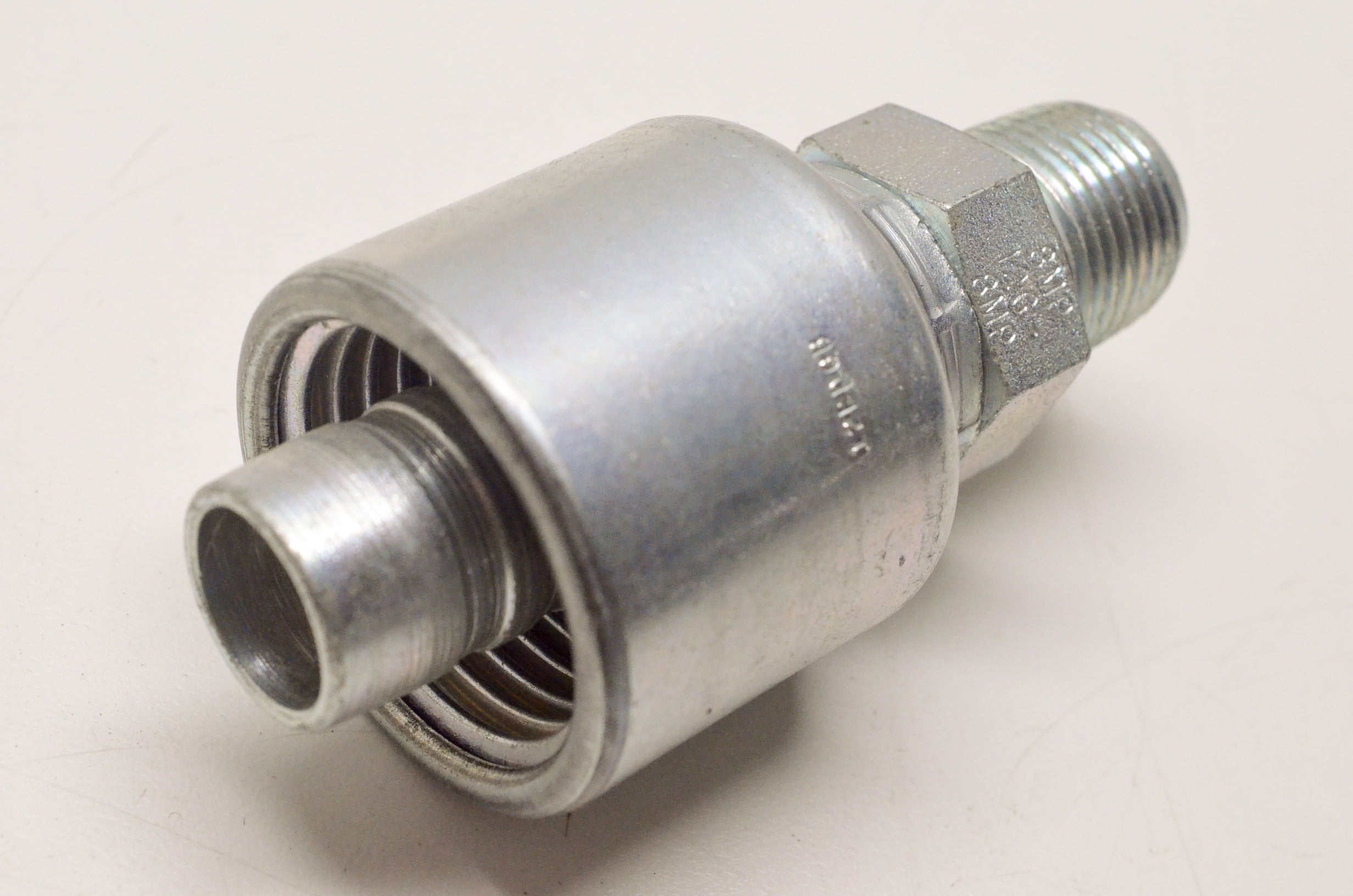 Gates G251001208 Hose End Fitting Coupling NOS