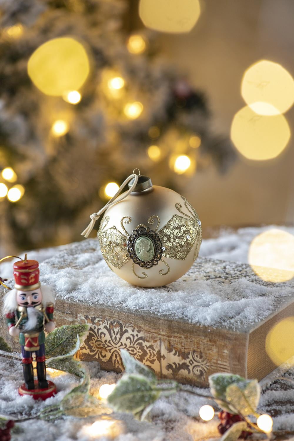 Set of 6 Glass Christmas Ball Ornaments with Glitter and Painting Design by Riccardo Tree Decor