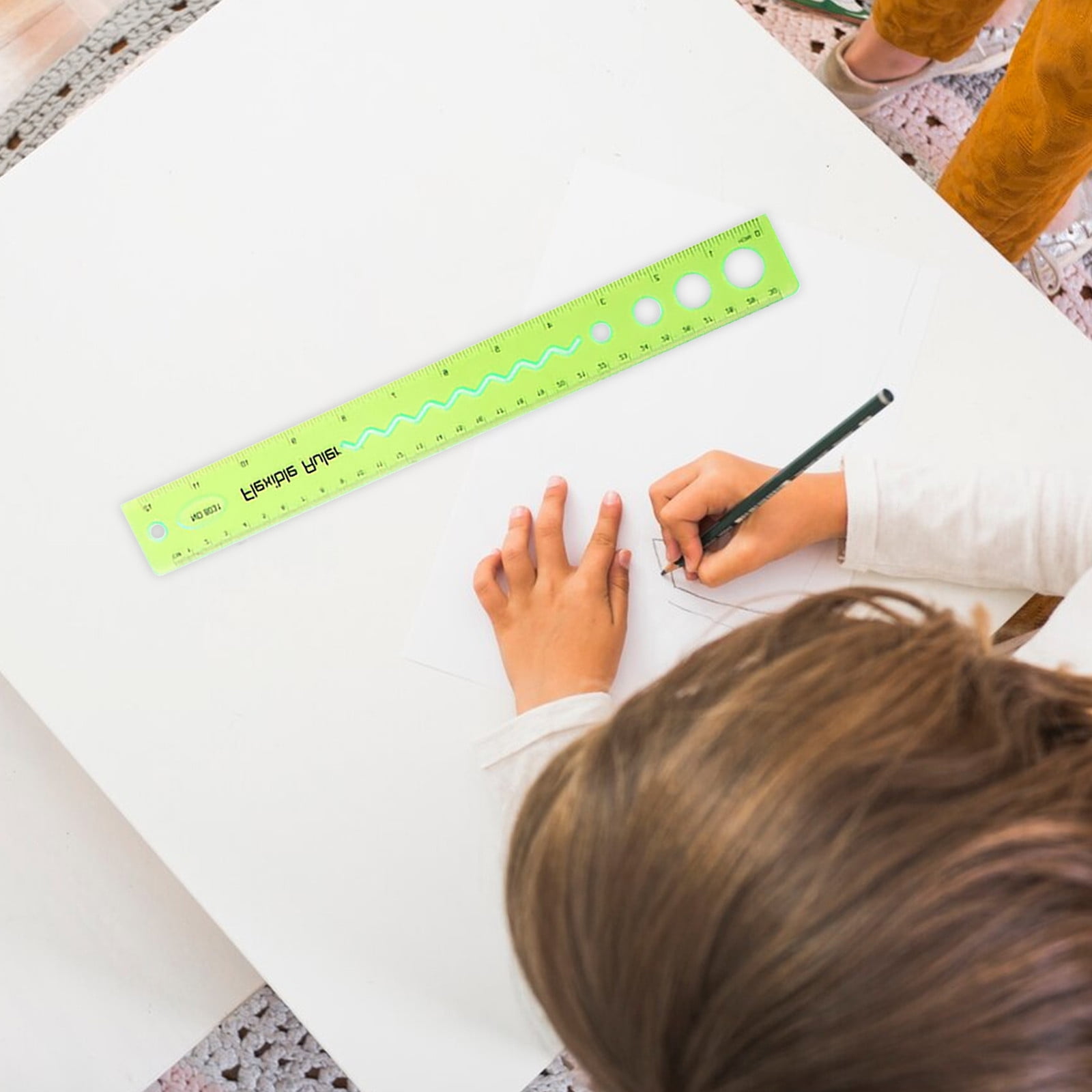 Yhmxh Flexible Ruler, 12 Inch Rubber Plastic Ruler, Transparent Bendable Rulers, Shatterproof Straight Edge Ruler Soft Ruler for Office,Dual Side Rulers Office Ruler Straight Soft Ruler, Green