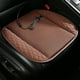 thumbnail image 1 of Cojín de asiento con ventilación USB - Ventilador de refrigeración de 3 velocidades con malla 3D, ajuste universal para hogar y oficina, 48x45cm (negro/beige/café), 1 of 7