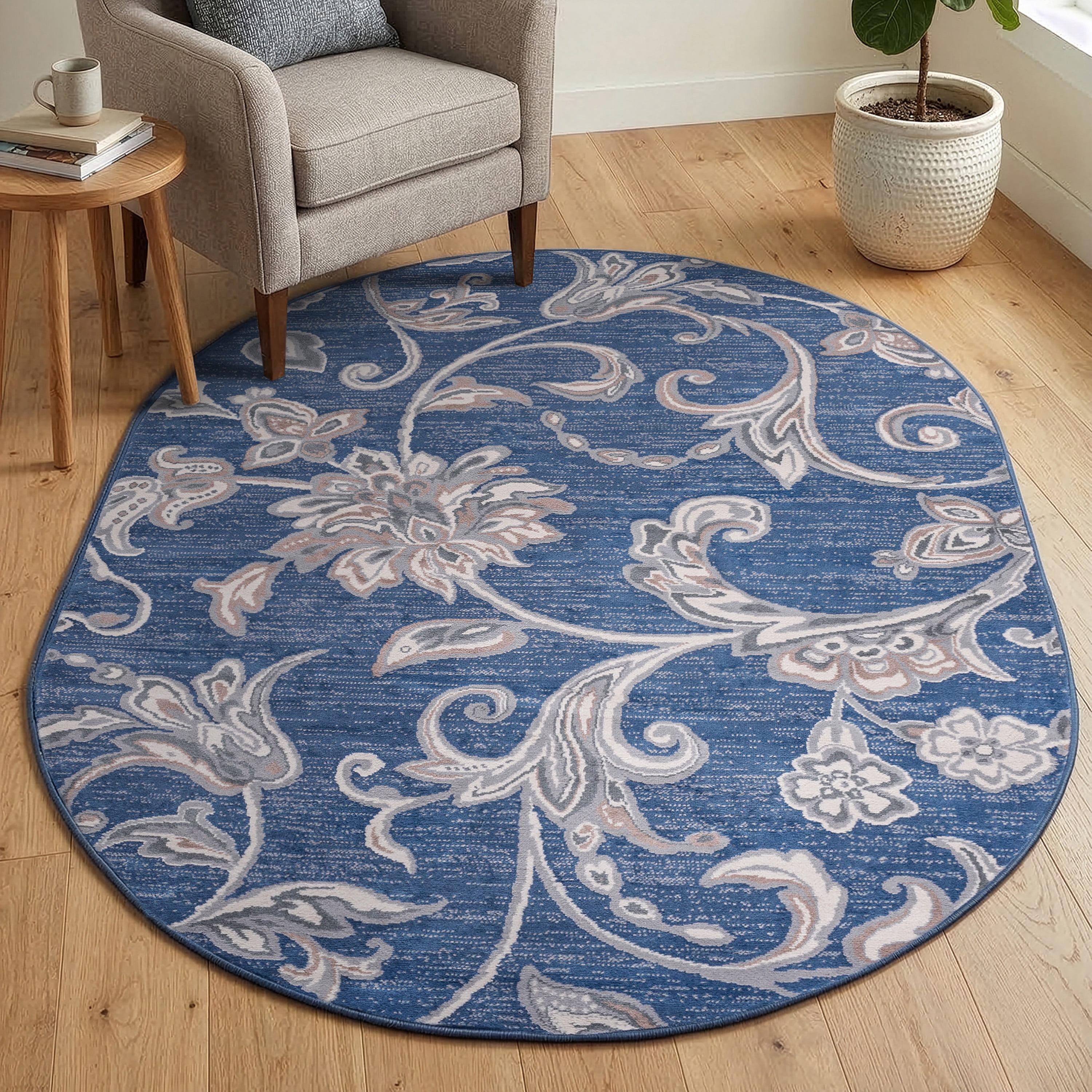 Madison Transitional 5' x 7' Oval Navy and Cream Polypropylene Indoor Area Rug