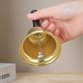 thumbnail image 4 of Campana de mano dorada, paquete de 2 campanas de llamada de acero para bodas, adultos, campanas de cena para línea de alimentos, campana de aula para interior, alarma, 4 of 5