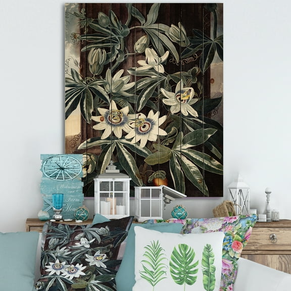 Designart 'Ancient Flowers I' Traditional Print on Natural Pine Wood