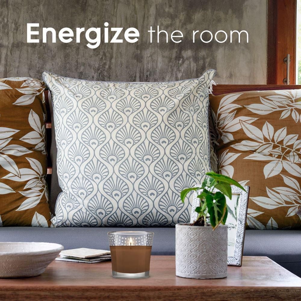 Glade® Scented Candle Air Freshener, Cashmere Woods, 1 Piece