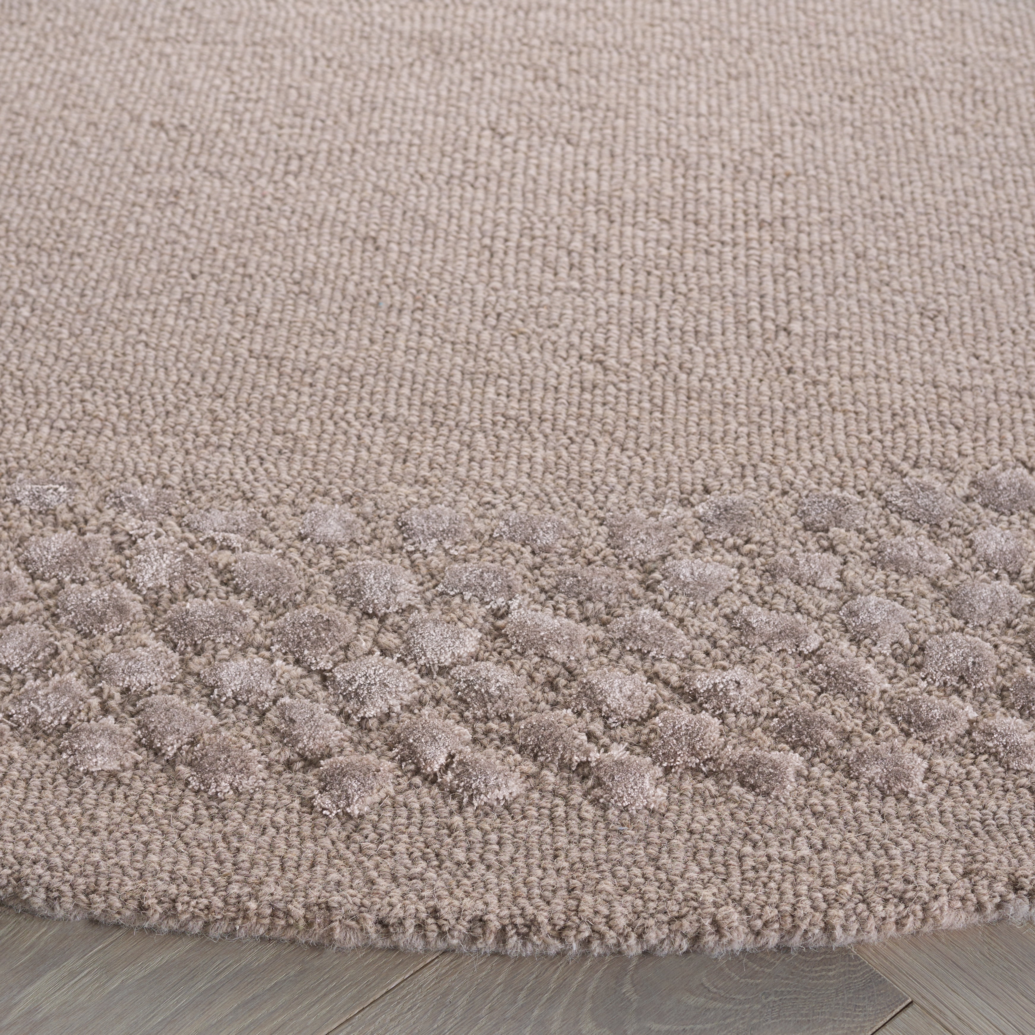 SAFAVIEH Glamour Elfrida Bordered Area Rug, Beige, 6' x 6' Round