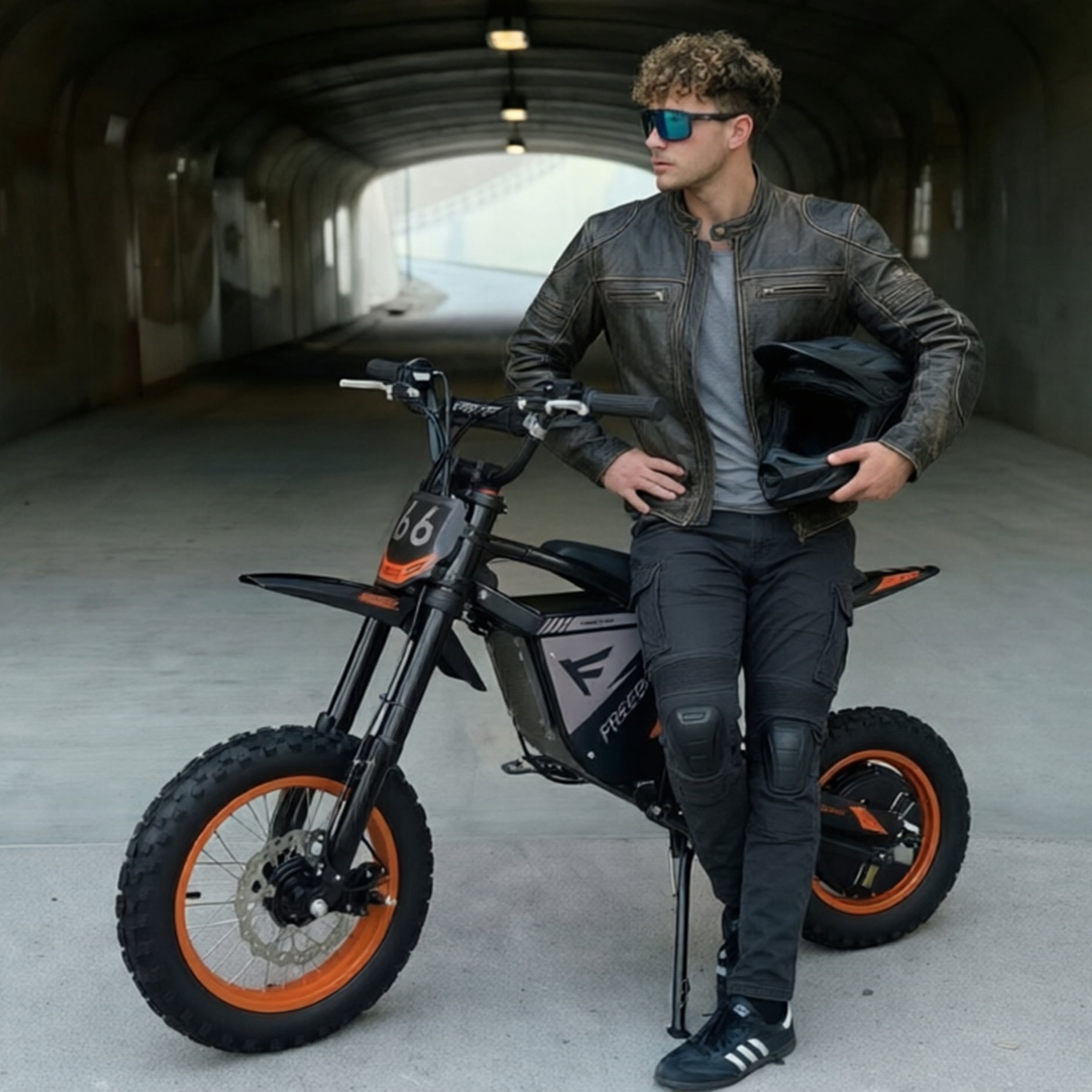 Electric Dirt Bike for Teens Adults, Rear hub Motor 3000W Peak, Electric Motorcycle 48V 30Ah Battery, 35 MPH Max Speed,  Dual Shock Absorbers