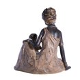 thumbnail image 2 of Estatuil de hijo de tribu africana, adornos Retro, escultura artesanal para estantería de oficina perfecl mami hijo estatuilla, 2 of 8