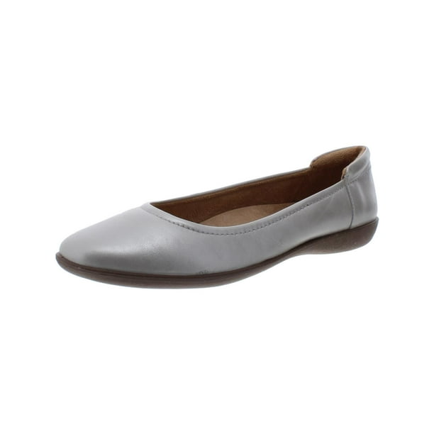 naturalizer flexy flats