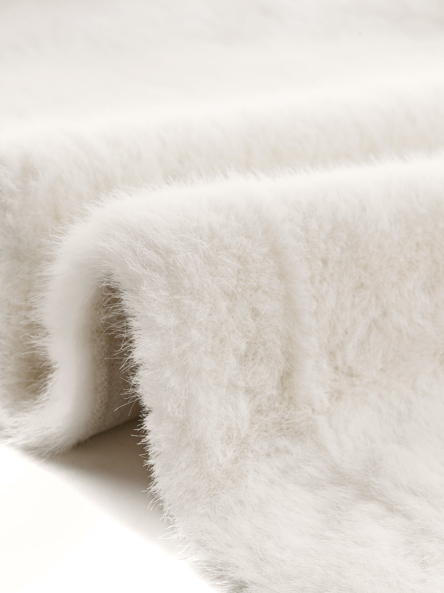 DARING DIVA Women's Faux Fur Long Sleeve Lapel Shaggy Jacket With Pockets L White