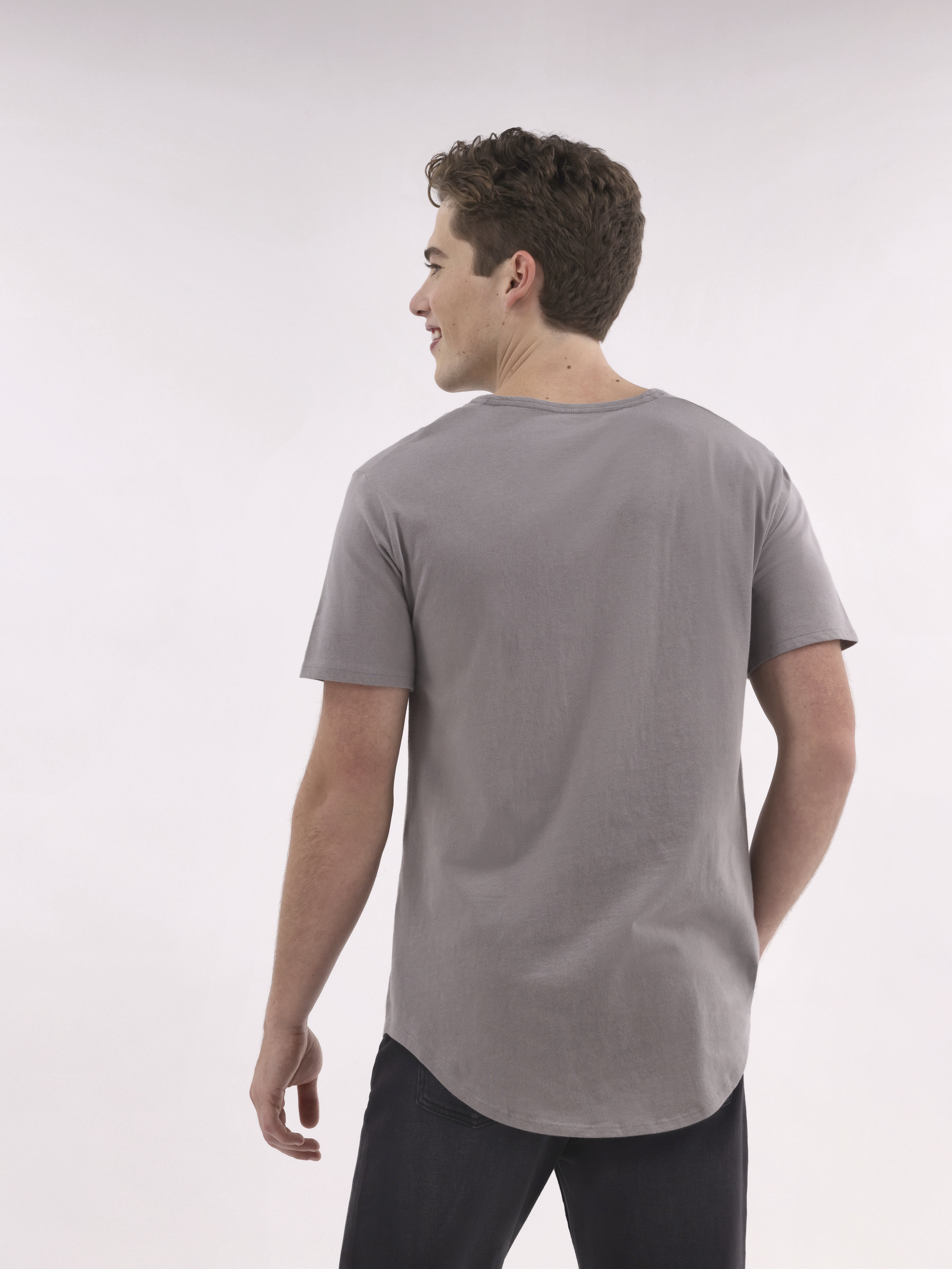 No Boundaries Men's & Big Men's Longline Curved Hem Elongated Tee Shirt, 2-Pack, Sizes XS-5XL