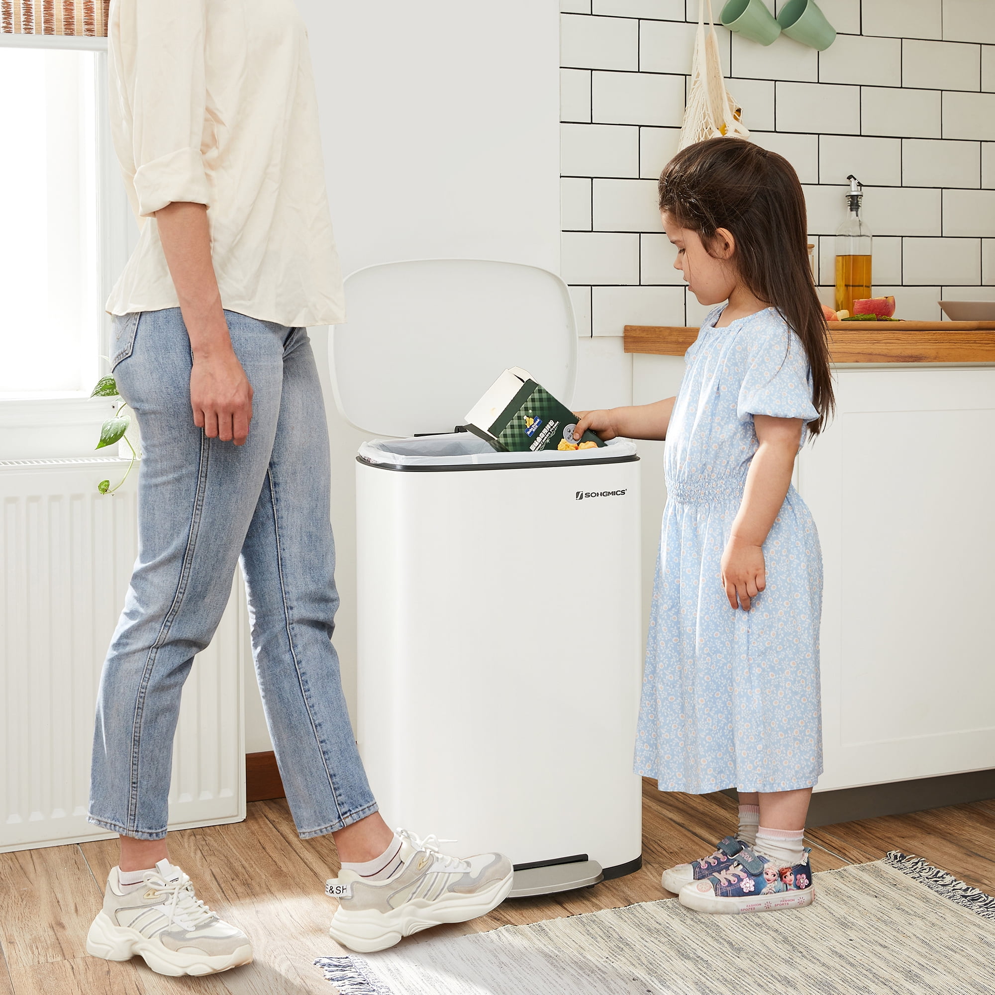 13 Gallon Stainless Steel Kitchen Trash Can, Garbage Can, Soft Close, White