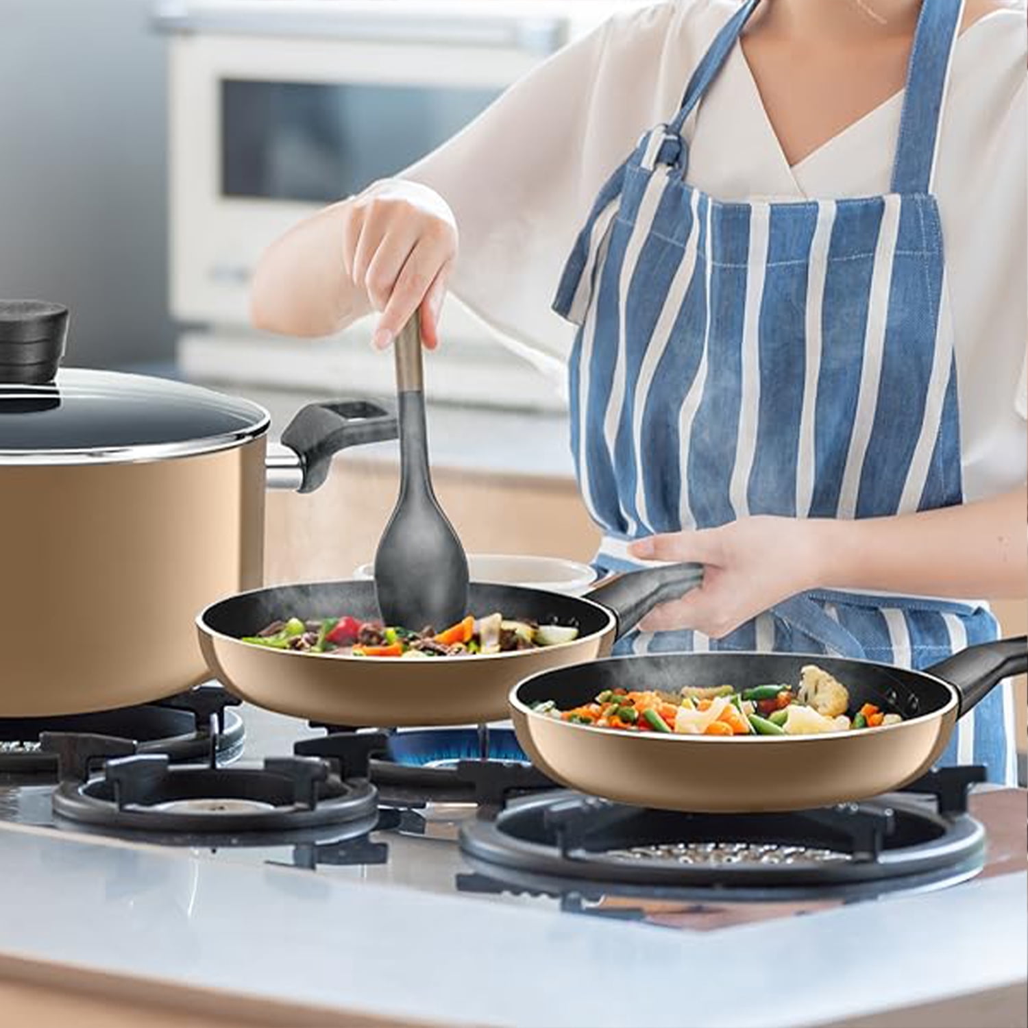 SereneLife 11 Piece Pots and Pans Non Stick Kitchenware Cookware Set, Gold