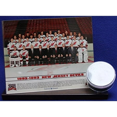 Hockey Puck and 8