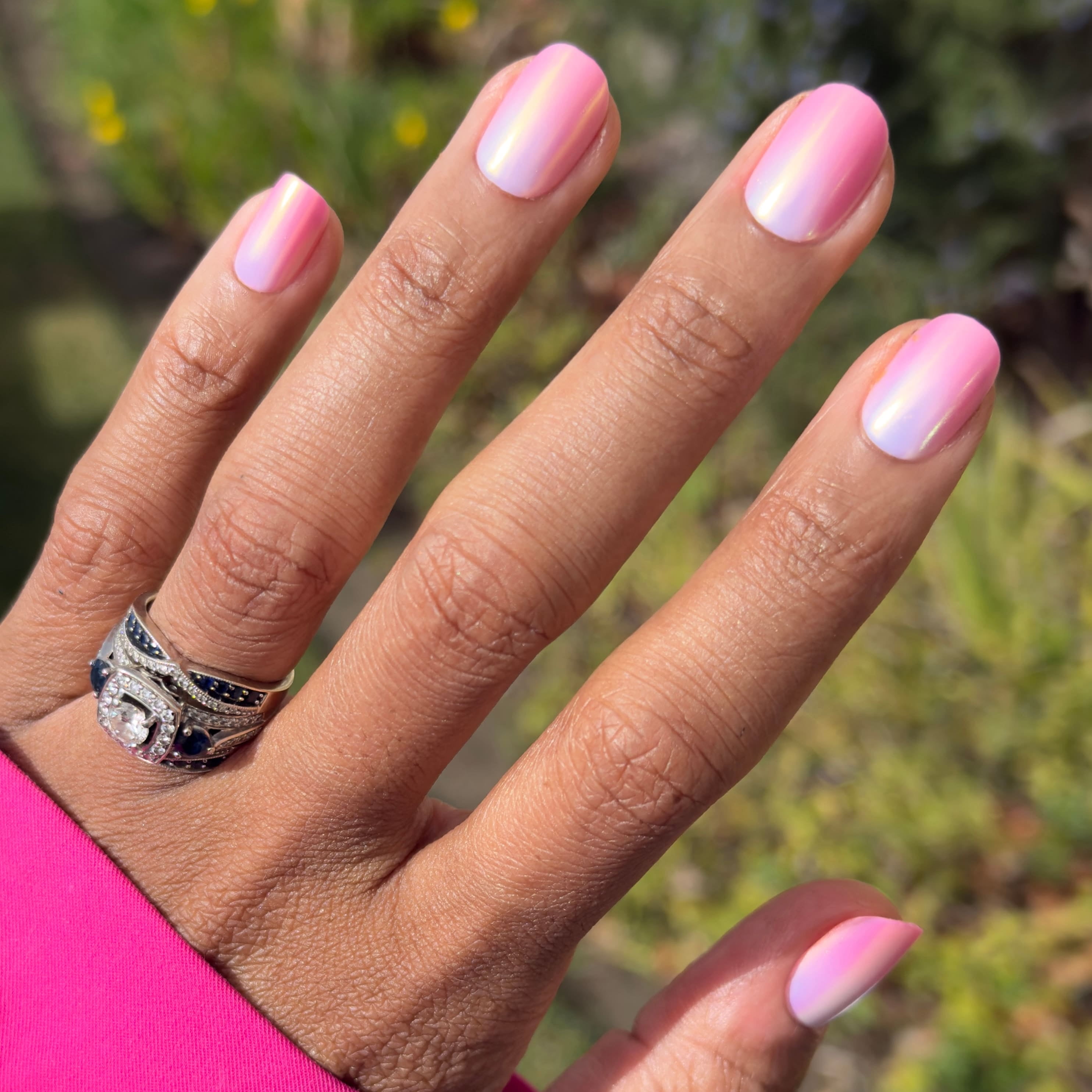 Olive & June Instant Mani Maximalist Short Squoval Press-On Nails, Sunrise Chrome, 42 Pieces