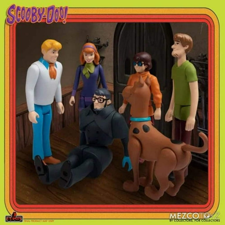 Mezco Toyz Scooby-Doo Friends and Foes Deluxe Action Figure Set, 5