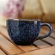 thumbnail image 5 of Taza de café Raku azul, diseño vintage con patrón para lattes y desayuno, 5 of 6