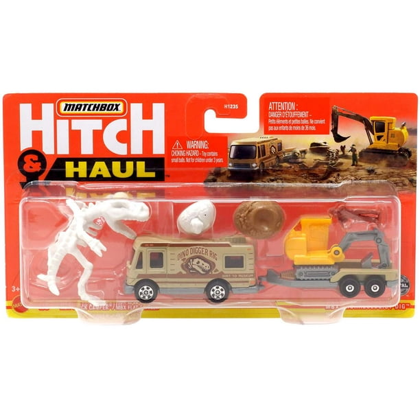 Matchbox Hitch & Haul MBX Construction Zone 2/8 (Blu/Giallo) - Tilt 'N Tip, MBX Rimorchio di cemento, Cartello di ingresso, Vassoio di cemento, Figura Man #1 e #2