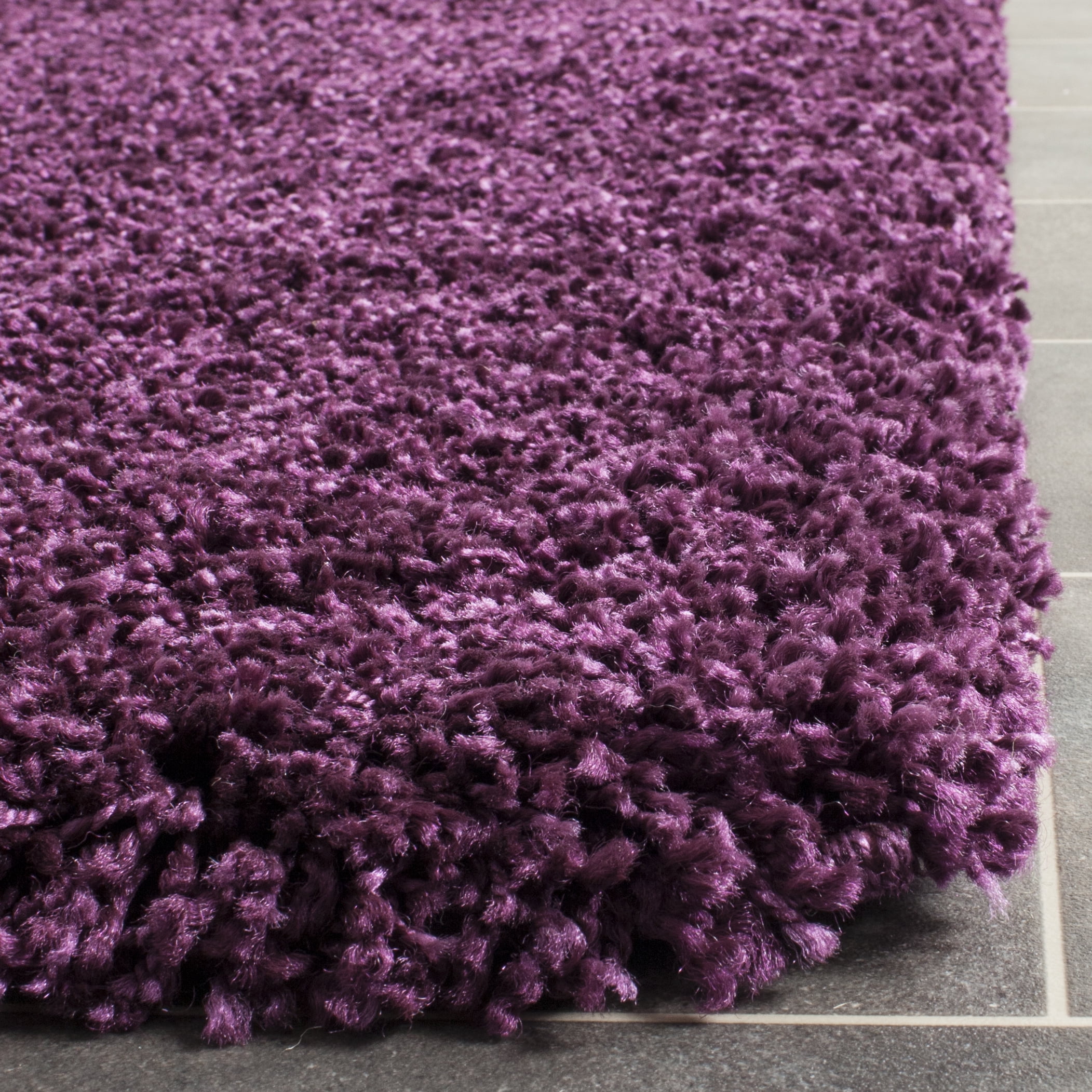 SAFAVIEH Santa Monica Chelsey Solid Shag Area Rug, Purple, 6'7" x 6'7" Square