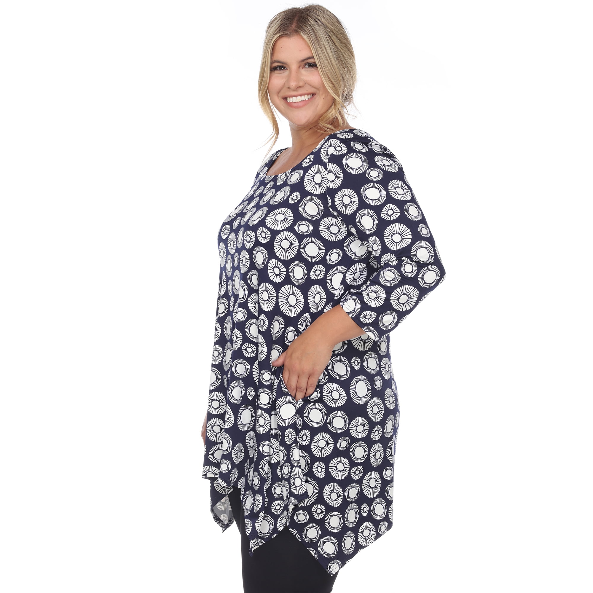 White Mark Women's Plus Size Printed Geometric Circle Tunic Top
