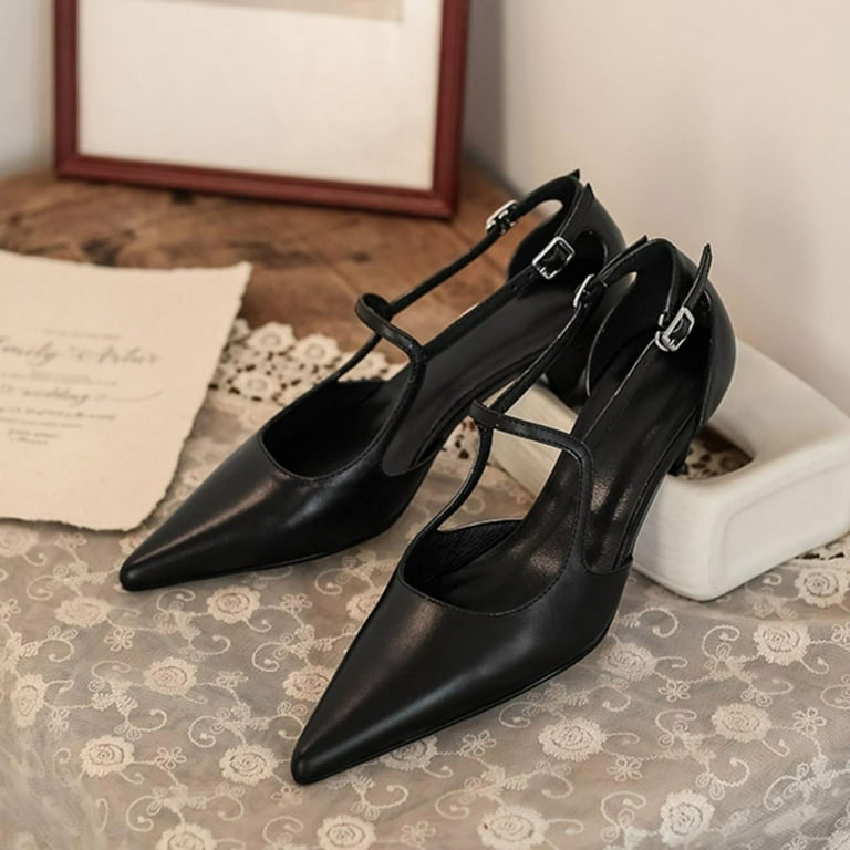  Black Pointed Toe Pumps