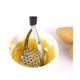 thumbnail image 5 of Exprimidor de patatas manual profesional Rojo Verde triturador de acero inoxidable mango largo plata negra Cocina Decoración y Otros, 5 of 5