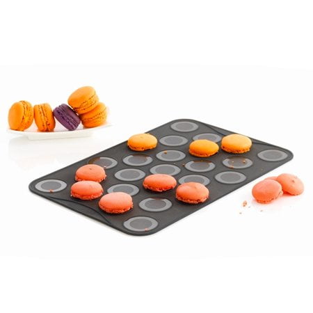 Mastrad Silicone Macaron Baking Sheet Set of 2, Black