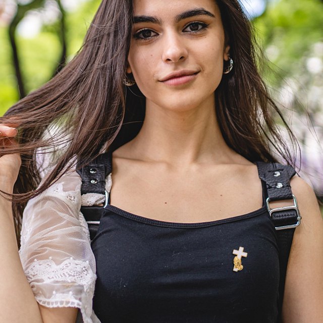 Luxshiny 4Ud Broches Cruz Católica Con Símbolo De Manos Orantes Para Accesorios Espirituales