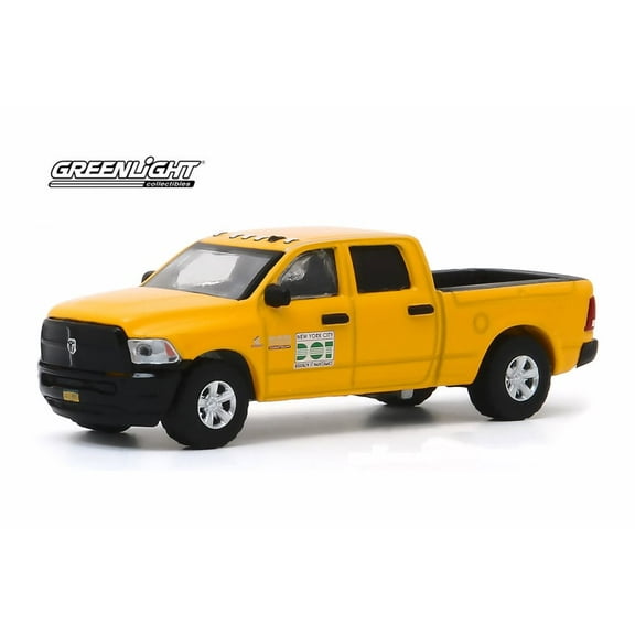 2017 Ram 2500 Pick Up Truck, Yellow - Greenlight 30173/48 - 1/64 scale Diecast Model Toy Car