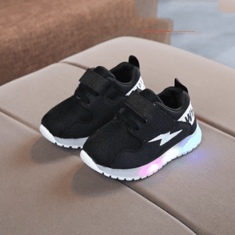 

Toyella Girls Sports Shoes Boys Light-Up Shoes Spring Running Shoes Black 21