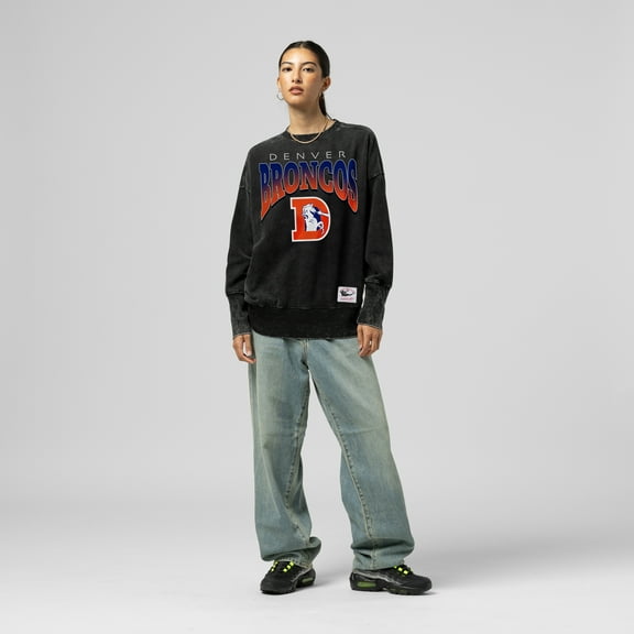 Women's Mitchell & Ness Black Denver Broncos Delineate Mineral Wash Crewneck Sweatshirt