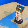 thumbnail image 4 of Adornos de Cleopatra Estatua egipcia antigua Decoración de escritorio de resina Sentido del arte Figura Juego de arena, 4 of 6